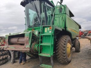 Colheitadeira John Deere 9750 STS