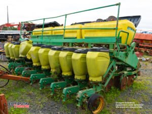 Plantadeira John Deere 1111