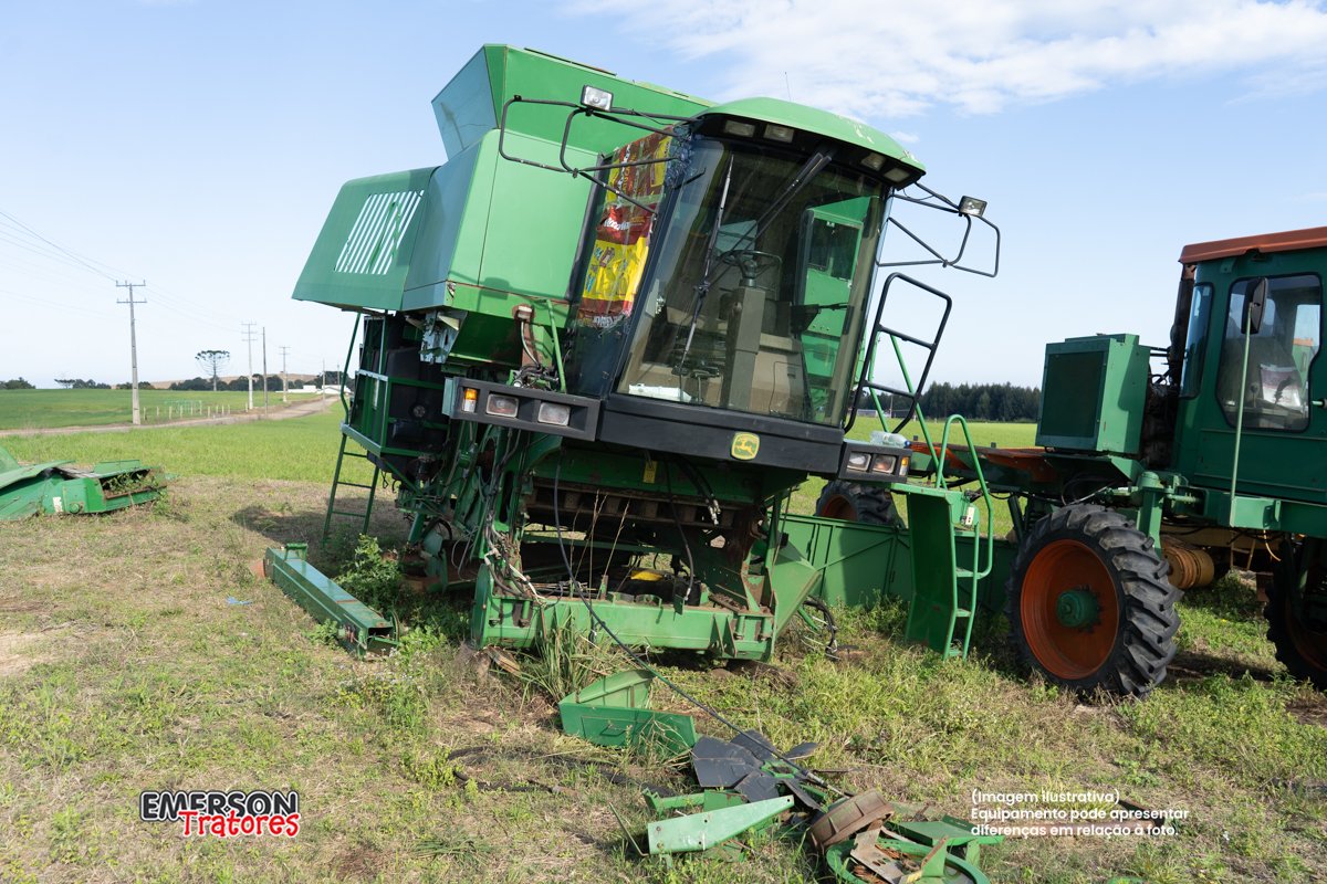 Colheitadeira John Deere 1550